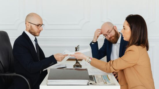 pexels-karola-g-7876052